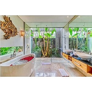 Villa Aramanis Seminyak 3 Bedroom Pool